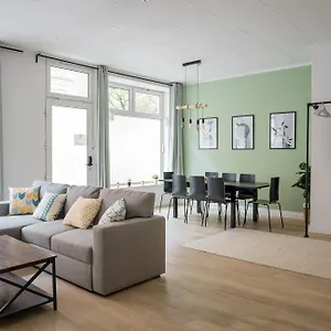 Apartment Spacious Family With 2 Bedrooms